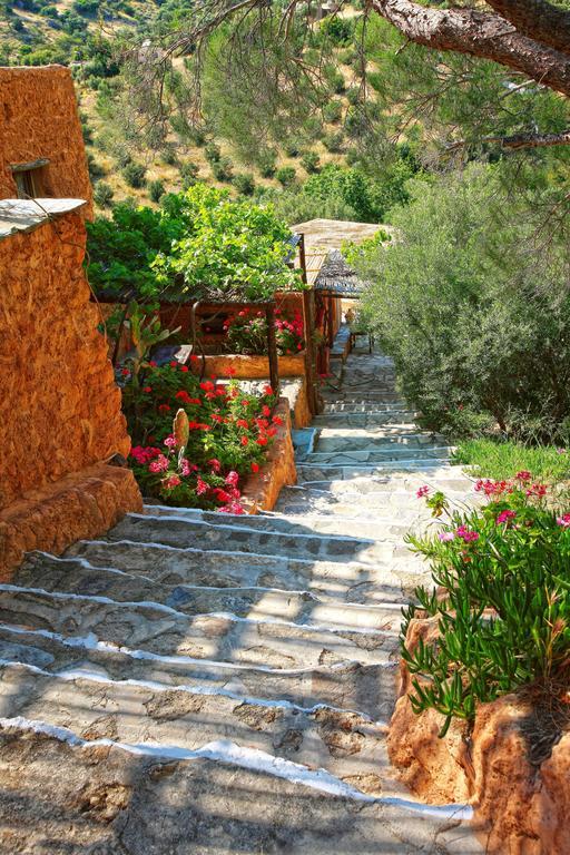 Апарт готель Aspros Potamos Макрі-Ялос Екстер'єр фото