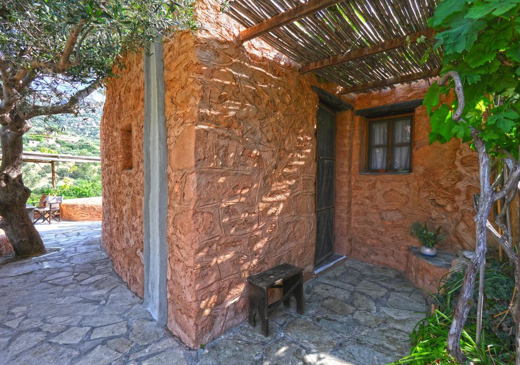 Апарт готель Aspros Potamos Макрі-Ялос Екстер'єр фото